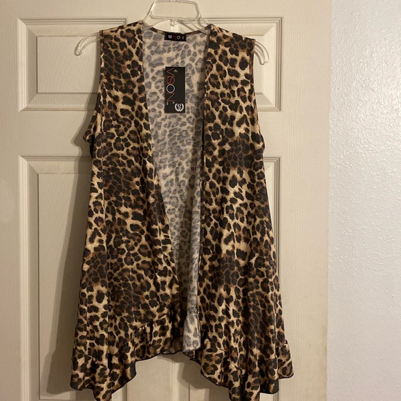 Leopard print vest - Picture 1 of 4